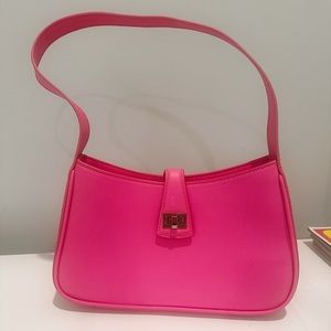 pink purse